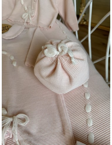 Set cappellino e babbucce rosa